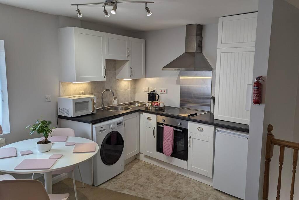 Turtle Dove Apartment Оксфорд Экстерьер фото